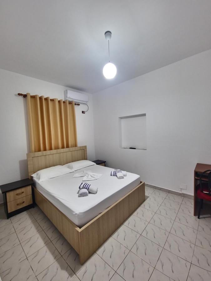 Villa Malaj Vlorë Exterior foto