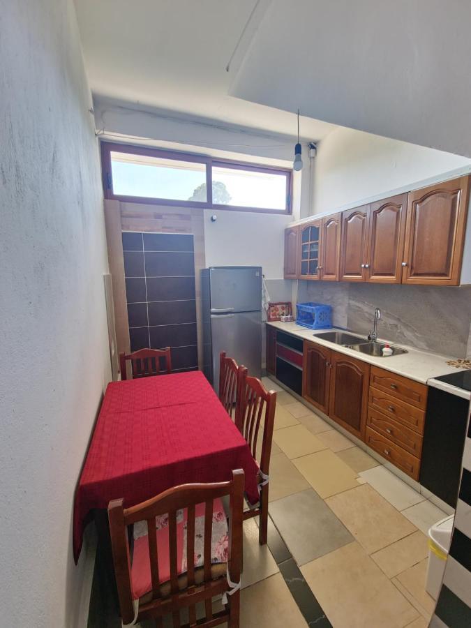 Villa Malaj Vlorë Exterior foto